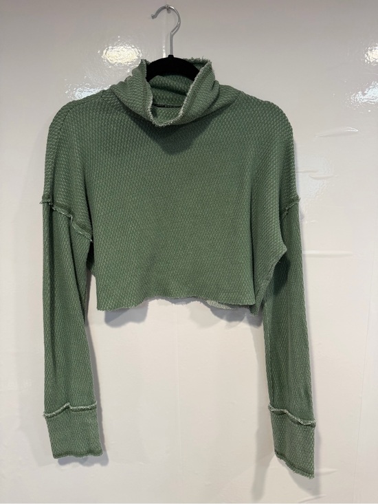 Urban Outfitters Sweaters - Urban Outfitters Out from Under Cropped Textured Turtleneck Sweater Sage Green